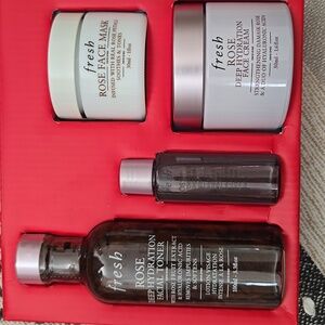 Fresh Skincare Box - Rose